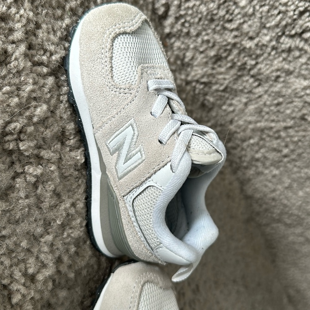 New Balance 574 Athletic Shoe - Baby / Toddler - Nimbus Cloud. Size 5. Worn Once